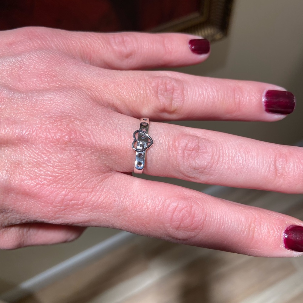 **RESERVED** 925 Sterling Silver Heart Belt Ring (adjustable up to a size 8) - Picture 4 of 5